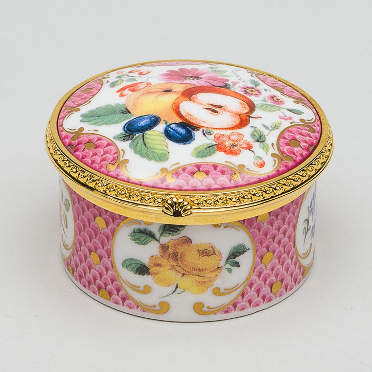 Vintage London Hallmark 1986 Pill Box アンティーク雑貨